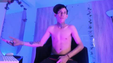 lujuriau_u online show from 11-19-25, 04:23