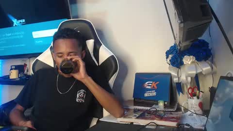 luka_boys2024 online show from 04-15-26, 02:18