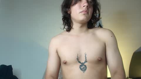 Snapshot of lukashollow chatting on 12-11-24, 02:09 lukas 3 online show from 12-11-24, 02:09