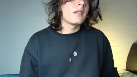 Snapshot of lukashollow chatting on 01-19-25, 03:18 lukas 3 online show from 01-19-25, 03:18