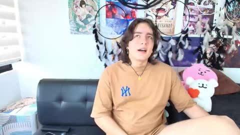 Snapshot of lukashollow chatting on 10-06-25, 05:32 lukas 3 online show from 10-06-25, 05:32