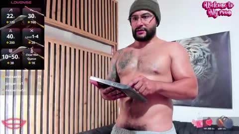 LUKE online show from 02-13-25, 03:24