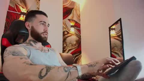 LUKE online show from 10-28-25, 01:25