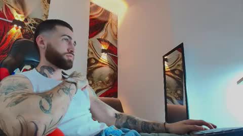 LUKE online show from 11-12-25, 01:11