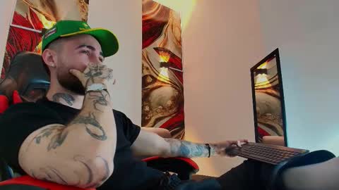 LUKE online show from 12-04-25, 01:31