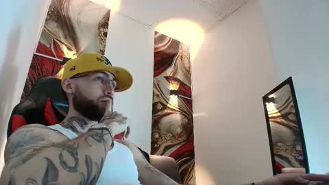 LUKE online show from 01-14-26, 01:06