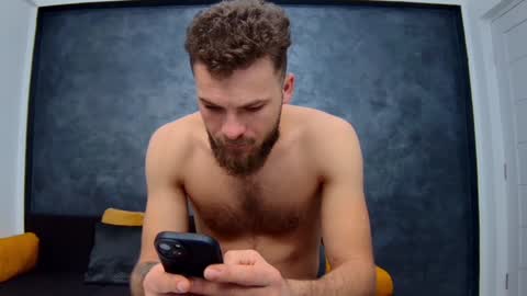 Luke online show from 01-29-25, 05:09