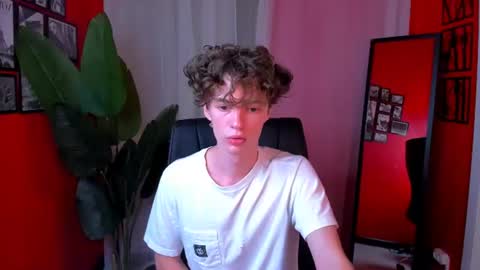Luke online show from 06-23-26, 04:05