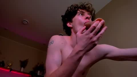 Luke online show from 07-06-26, 03:03
