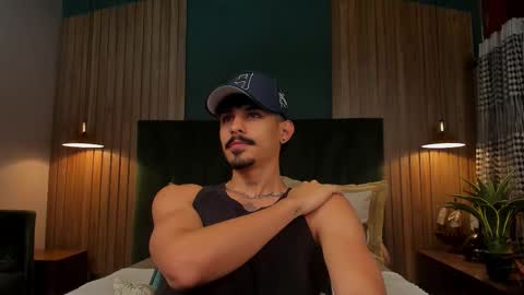 Luke Taylor online show from 12-02-25, 11:04