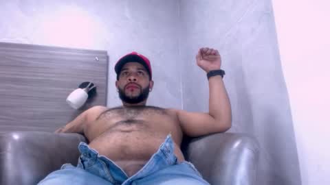 Snapshot of lukke_smitt chatting on 11-09-25, 07:34 ------LUKE ... online show from 11-09-25, 07:34