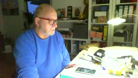 luley58 online show from 12-23-25, 07:17