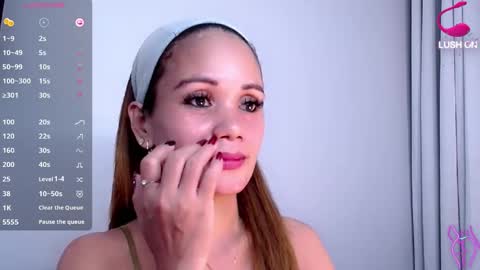 Snapshot of lulita_moan chatting on 01-08-25, 11:30 lulu online show from 01-08-25, 11:30