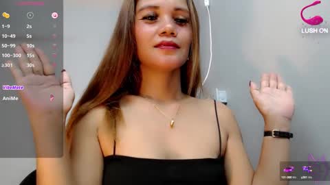 Snapshot of lulita_moan chatting on 03-08-25, 01:17 lulu online show from 03-08-25, 01:17