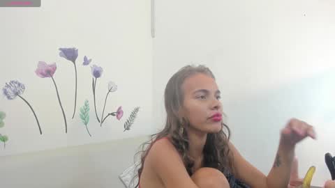 Lulu online show from 01-18-25, 07:07