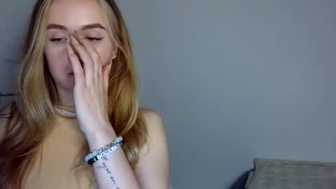 Lulu Baby18 online show from 04-19-26, 06:10