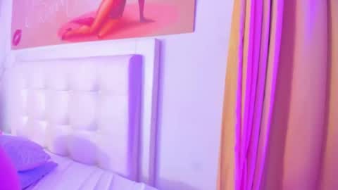 BRENDA TATIANA online show from 11-24-25, 07:46