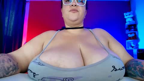 LuluBigTitts online show from 02-17-26, 07:53