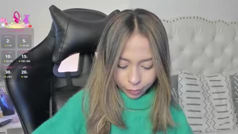 Snapshot of luluuberry chatting on 03-14-26, 06:35 luluuberry online show from 03-14-26, 06:35