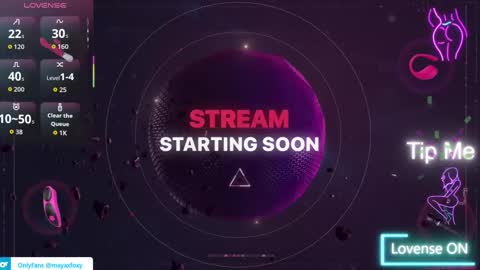 Snapshot of luluubloomm chatting on 10-02-25, 11:01 Lulu online show from 10-02-25, 11:01