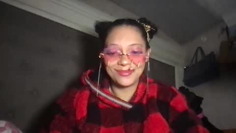 LuLu Valenttine Hot Sexy HawaiianCape Verde online show from 12-16-25, 12:10