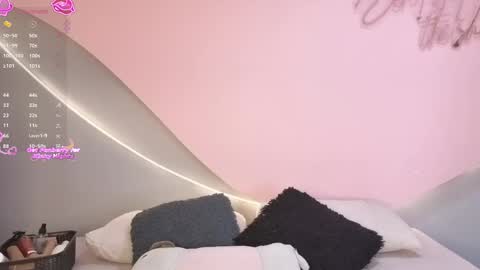 Lulu online show from 04-24-26, 08:00