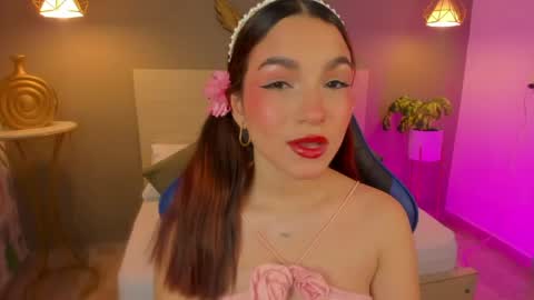 L U M A online show from 04-19-26, 04:01