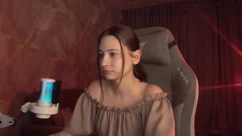 Amelia online show from 03-30-26, 02:12