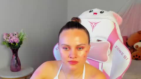 lumerisoren online show from 06-11-26, 03:04
