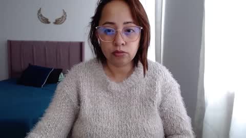 Snapshot of lumi_84 chatting on 01-08-25, 12:47 LUMI online show from 01-08-25, 12:47