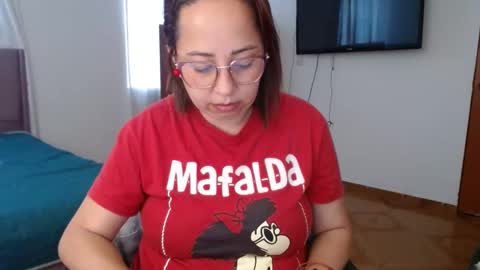 Snapshot of lumi_84 chatting on 01-26-25, 10:35 LUMI online show from 01-26-25, 10:35