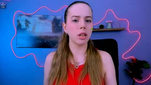 Sweet Lumi online show from 04-22-26, 07:44