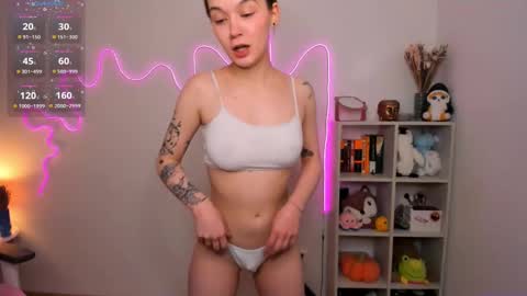 Snapshot of luminousmelody chatting on 03-06-25, 05:03 luminousmelody online show from 03-06-25, 05:03