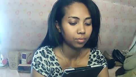 Luna online show from 10-25-25, 07:05