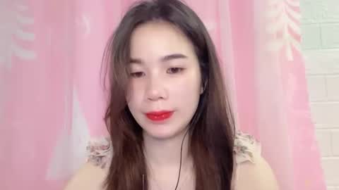 Luna online show from 04-07-26, 05:57