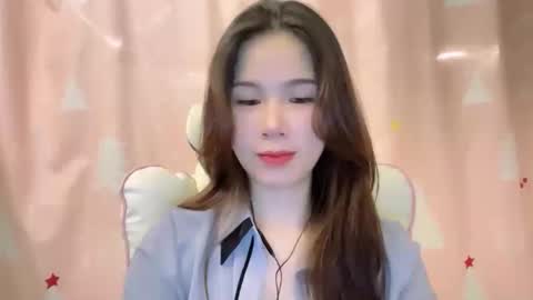 Snapshot of luna4739 chatting on 05-19-26, 03:29 Luna online show from 05-19-26, 03:29