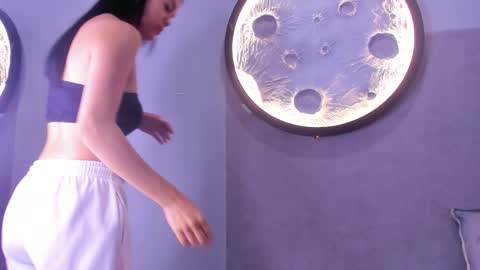 Luna online show from 02-19-26, 11:28