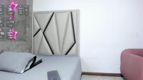 Snapshot of luna__02 chatting on 05-27-26, 10:56 Luna online show from 05-27-26, 10:56