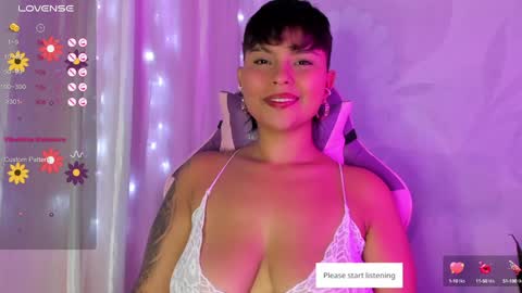 Snapshot of luna__cute chatting on 12-10-24, 02:27 Luna online show from 12-10-24, 02:27
