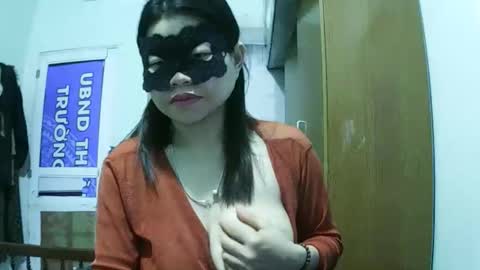 luna_beauty25 online show from 03-23-26, 09:52