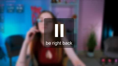 luna_berryy online show from 01-15-25, 02:27