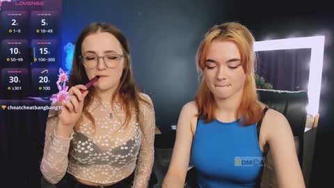 luna_berryy online show from 01-24-25, 08:54