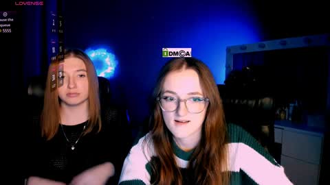 luna_berryy online show from 02-06-25, 08:23