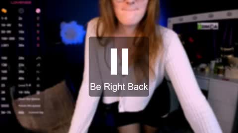 luna_berryy online show from 02-19-25, 12:35