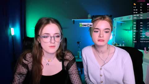 luna_berryy online show from 03-03-25, 11:24