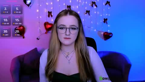 luna_berryy online show from 03-20-26, 08:57