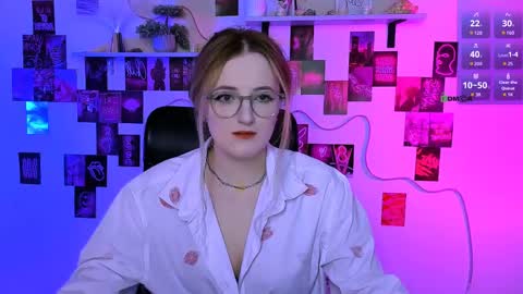 luna_berryy online show from 06-03-26, 07:08