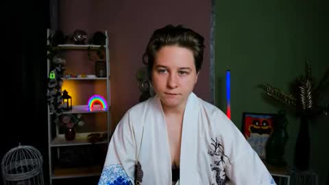 Snapshot of luna_blooming chatting on 10-19-25, 05:52 luna online show from 10-19-25, 05:52