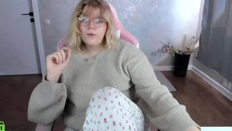 luna online show from 04-29-26, 01:21