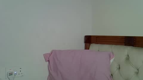 maskedmalkia online show from 12-05-25, 12:25